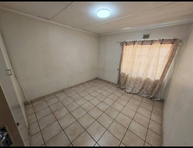 3 BEDROOM HOUSE FOR SALE IN VANDERBIJLPARK SE 1